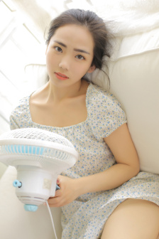 泳装美女